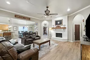 8424 Marianna Way, Alvarado, TX 76009 - Photo 6
