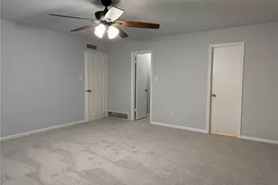 7002 Forestview Dr, Arlington, TX 76016 - Photo 18
