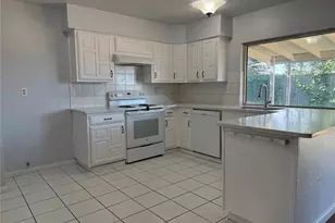7002 Forestview Dr, Arlington, TX 76016 - Photo 10