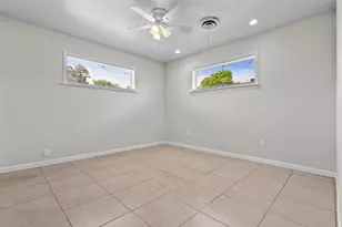 205 April St, Bowie, TX 76230 - Photo 10