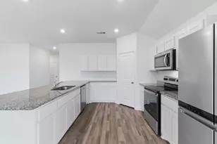 521 Jameson St, Springtown, TX 76082 - Photo 18