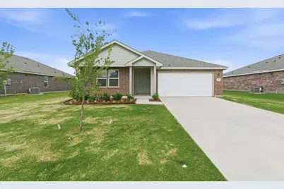 521 Jameson Street, Springtown, TX 76082 - Photo 4