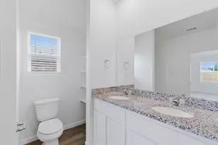 521 Jameson St, Springtown, TX 76082 - Photo 34