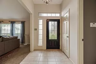 1310 Newport Dr, Carrollton, TX 75006 - Photo 4