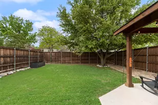 1310 Newport Dr, Carrollton, TX 75006 - Photo 34