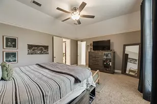 1310 Newport Dr, Carrollton, TX 75006 - Photo 18