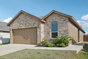 713 Presidio St, Aubrey, TX 76227 - Photo 2