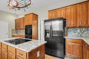 1304 Pheasant Run, Crowley, TX 76036 - Photo 12