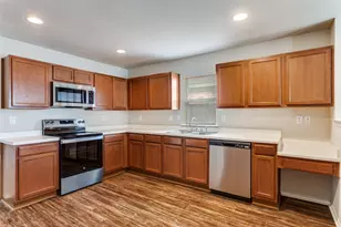 321 Silver Lake Trail, Fort Worth, TX 76140 - Photo 2