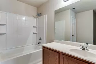 321 Silver Lake Trail, Fort Worth, TX 76140 - Photo 16