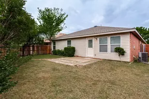 321 Silver Lake Trail, Fort Worth, TX 76140 - Photo 22