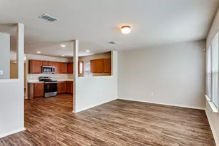 321 Silver Lake Trail, Fort Worth, TX 76140 - Photo 10