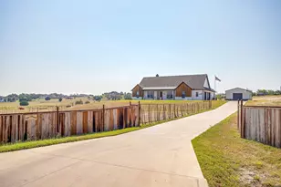 116 Aviara Rdg Rd, Poolville, TX 76487 - Photo 4