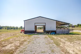 116 Aviara Rdg Rd, Poolville, TX 76487 - Photo 6
