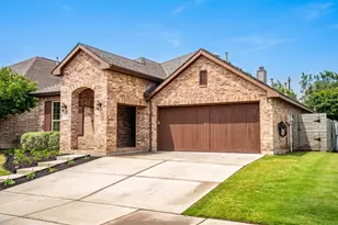 241 Lilypad Bend, Argyle, TX 76226 - Photo 2