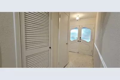 5624 Woodway Drive, Fort Worth, TX 76133 - Photo 6