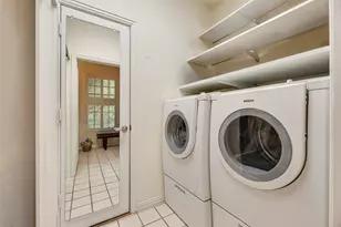 1418 Yakimo Dr, Dallas, TX 75208 - Photo 22