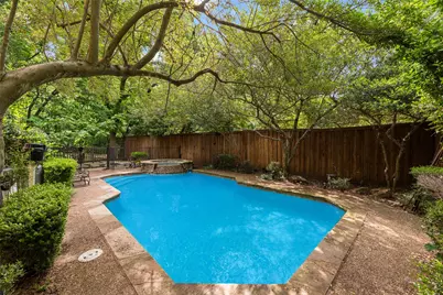 1418 Yakimo Drive, Dallas, TX 75208 - Photo 28