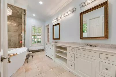1418 Yakimo Drive, Dallas, TX 75208 - Photo 24