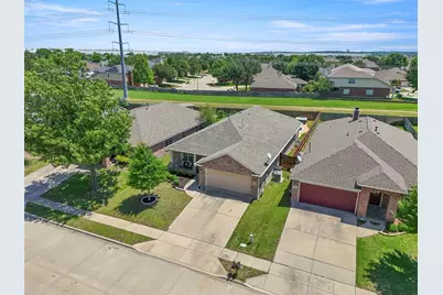 13220 Padre Avenue, Fort Worth, TX 76244 - Photo 32