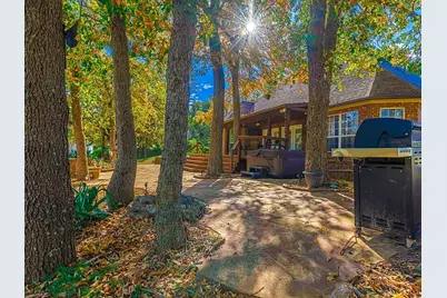 1606 S Hyde Park Avenue, Denison, TX 75020 - Photo 2