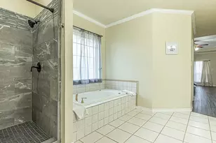 1606 S Hyde Park Ave, Denison, TX 75020 - Photo 12