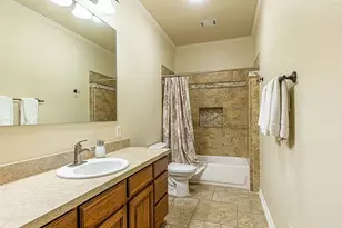 1606 S Hyde Park Ave, Denison, TX 75020 - Photo 22