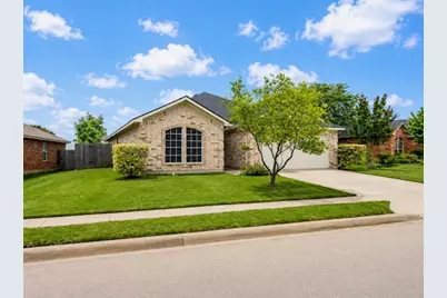12201 Rolling Ridge Drive, Fort Worth, TX 76028 - Photo 2