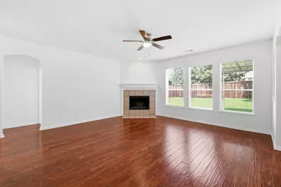 3820 Blueridge Drive, The Colony, TX 75056 - Photo 10
