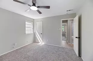 617 NW Newton Dr, Burleson, TX 76028 - Photo 14