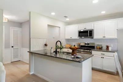 617 NW Newton Drive, Burleson, TX 76028 - Photo 6
