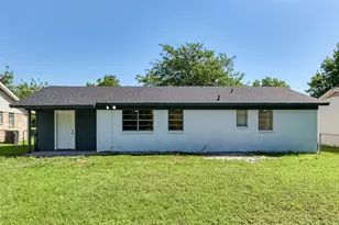 617 NW Newton Dr, Burleson, TX 76028 - Photo 20