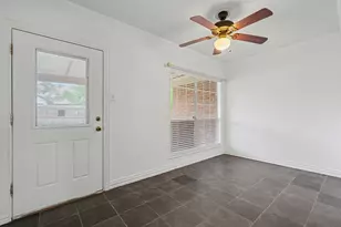 1516 Clover Ln, Granbury, TX 76048 - Photo 14