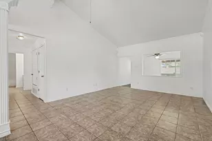 1516 Clover Ln, Granbury, TX 76048 - Photo 6