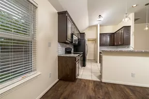 405 Kimbrough Rd, Azle, TX 76020 - Photo 10