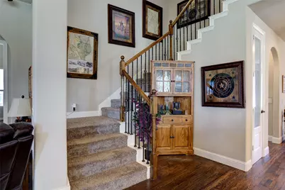 2819 Terrosa Road, Grand Prairie, TX 75054 - Photo 10