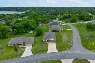 1311 E Apache Trail, Granbury, TX 76048 - Photo 34