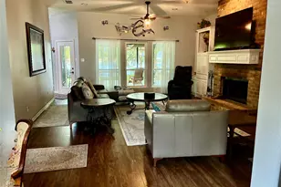 1408 Island Village Ct, Granbury, TX 76048 - Photo 12