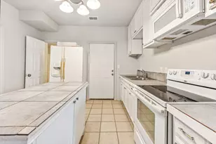 1391 N Paddock St, Stephenville, TX 76401 - Photo 10