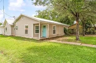 1391 N Paddock St, Stephenville, TX 76401 - Photo 2