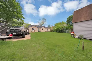 2117 Grace Ave, Fort Worth, TX 76111 - Photo 30