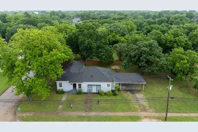 1001 W Lampasas Street, Ennis, TX 75119 - Photo 38