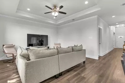 9228 Beckley View Avenue, Dallas, TX 75232 - Photo 10
