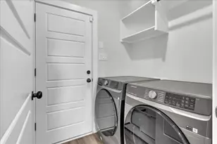 9228 Beckley View Ave, Dallas, TX 75232 - Photo 6