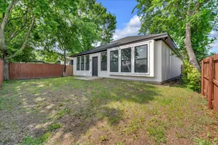 9228 Beckley View Ave, Dallas, TX 75232 - Photo 26