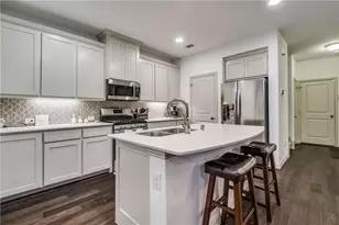 4242 Cascade Sky Dr, Arlington, TX 76005 - Photo 10