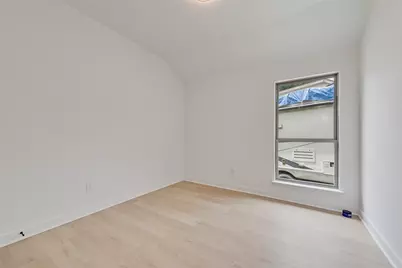 2718 Mossglen Drive, Dallas, TX 75227 - Photo 12