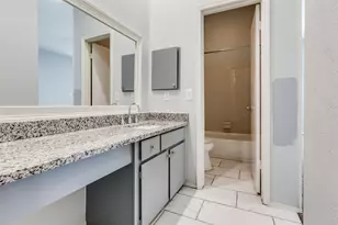 10430 High Hollows Dr, Dallas, TX 75230 - Photo 30