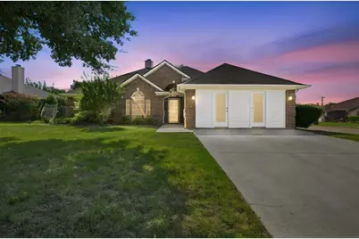 1121 SW Hillside Drive, Burleson, TX 76028 - Photo 1