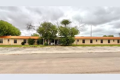 125 Avenue J, Anson, TX 79501 - Photo 2